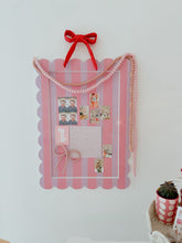 Load image into Gallery viewer, Scallop Frame Cork Board
